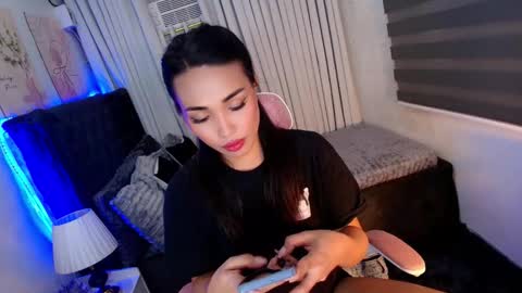 Snapshot of asian_luci chatting on October 10, 2:16 pm LUCI BABE online show from October 10, 2:16 pm