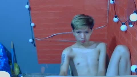 asian_macky online show from March 5, 3:30 pm