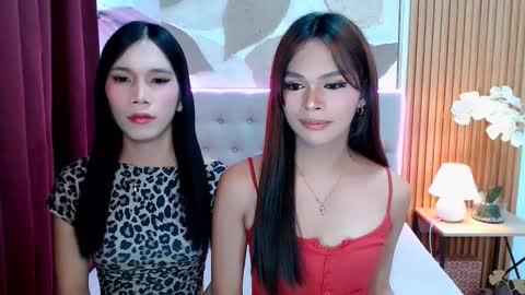 mooreen online show from March 21, 9:14 am