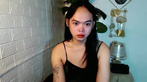 asian_pretty143 online show from May 10, 12:49 am