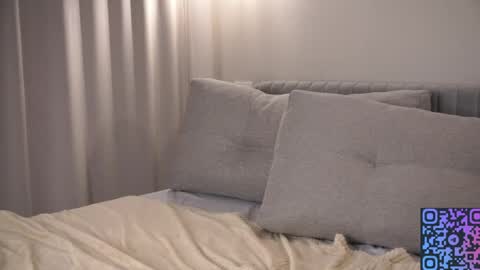 asian-secret online show from March 24, 5:29 pm