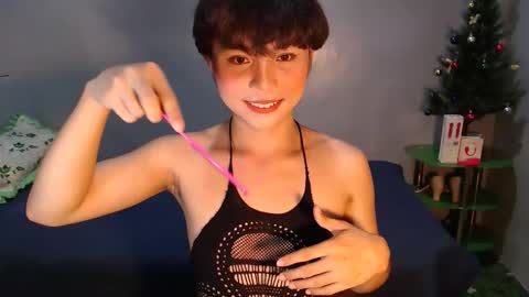 Snapshot of asian_reyshell chatting on October 6, 10:56 am Reyshell online show from October 6, 10:56 am