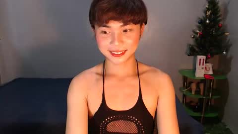Snapshot of asian_reyshell chatting on October 7, 1:36 am Reyshell online show from October 7, 1:36 am