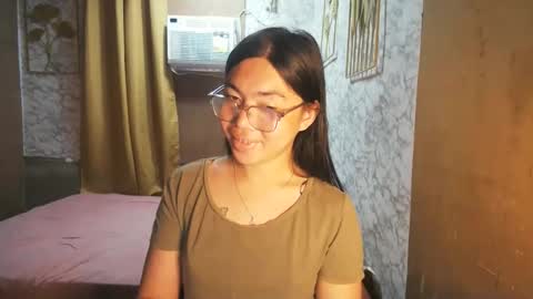 Snapshot of asian_rhean chatting on September 20, 1:06 am Rhean online show from September 20, 1:06 am