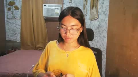 Snapshot of asian_rhean chatting on September 21, 10:50 am Rhean online show from September 21, 10:50 am