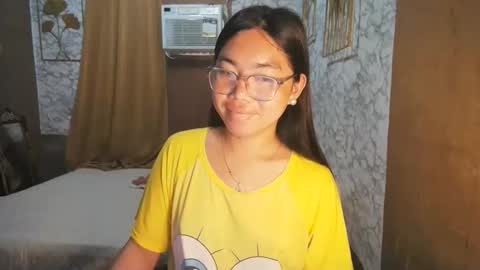 Snapshot of asian_rhean chatting on October 4, 10:30 pm Rhean online show from October 4, 10:30 pm