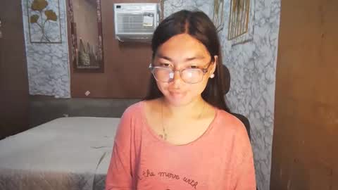 Snapshot of asian_rhean chatting on October 6, 10:51 pm Rhean online show from October 6, 10:51 pm