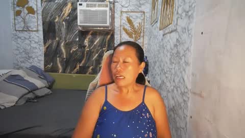 asian_salya online show from May 13, 2:42 am