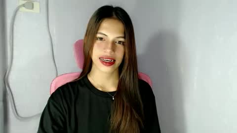Snapshot of asian_sweetpinayxxx chatting on April 1, 6:58 am asian_sweetpinayxxx online show from April 1, 6:58 am