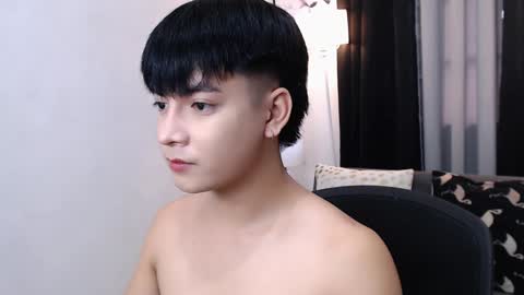 Snapshot of asianacexl chatting on December 29, 3:33 am asianacexl online show from December 29, 3:33 am