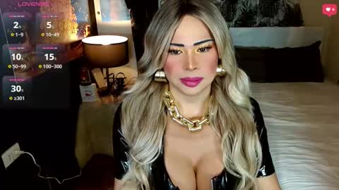 Snapshot of asianassetxxx chatting on April 1, 7:22 pm nicole online show from April 1, 7:22 pm