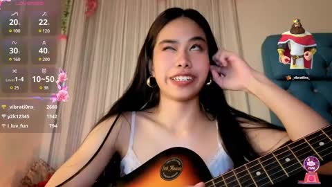Snapshot of asianbabecandy chatting on February 24, 10:37 am candy online show from February 24, 10:37 am