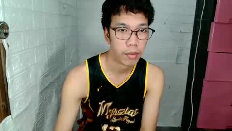 EIZE online show from April 4, 4:22 am