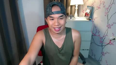 Snapshot of asianbigdickintown chatting on December 5, 7:54 pm Sonny boy online show from December 5, 7:54 pm