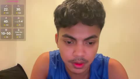 Snapshot of asianboyhunt chatting on April 21, 10:45 pm Fev online show from April 21, 10:45 pm