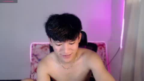 Snapshot of asianbrilee chatting on July 11, 2:14 am asianbrilee online show from July 11, 2:14 am