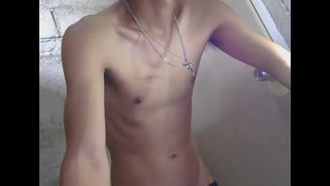 Snapshot of asiancockinsan chatting on January 10, 4:03 am Isan online show from January 10, 4:03 am