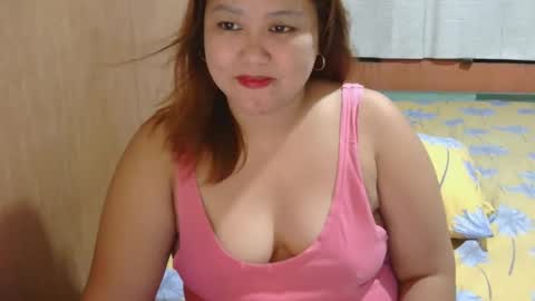 Snapshot of asiancutiechubby chatting on December 12, 10:56 am asiancutiechubby online show from December 12, 10:56 am
