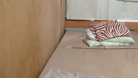 Snapshot of asiancutiechubby chatting on January 17, 5:42 am asiancutiechubby online show from January 17, 5:42 am