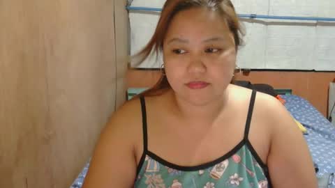 Snapshot of asiancutiechubby chatting on January 22, 11:45 am asiancutiechubby online show from January 22, 11:45 am