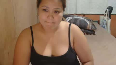 Snapshot of asiancutiechubby chatting on February 4, 11:05 am asiancutiechubby online show from February 4, 11:05 am