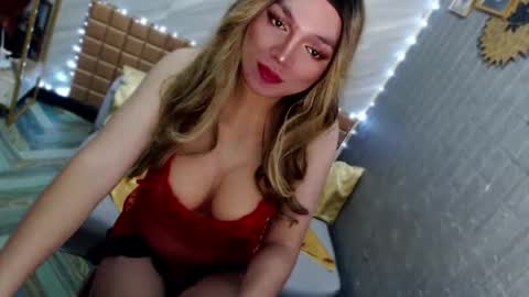 BELLA NOTCH online show from May 15, 7:15 am