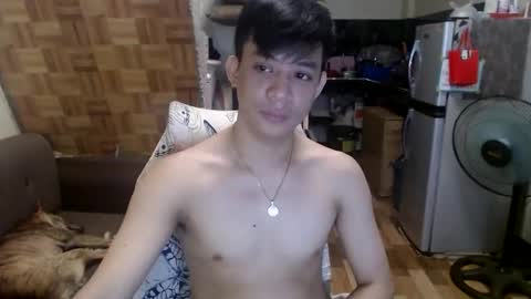 Snapshot of asiandreamboyx chatting on December 19, 4:23 am asiandreamboyx online show from December 19, 4:23 am