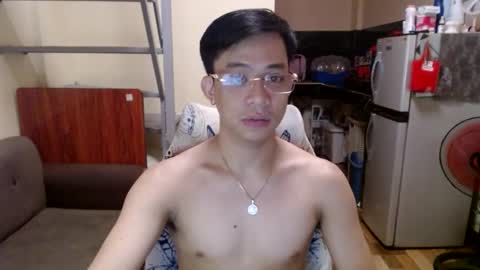 Snapshot of asiandreamboyx chatting on February 6, 7:45 am asiandreamboyx online show from February 6, 7:45 am