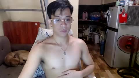 Snapshot of asiandreamboyx chatting on February 8, 6:12 pm asiandreamboyx online show from February 8, 6:12 pm