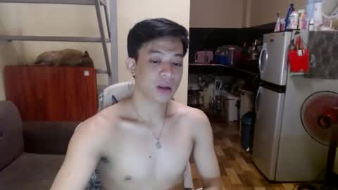 Snapshot of asiandreamboyx chatting on February 21, 6:40 am asiandreamboyx online show from February 21, 6:40 am