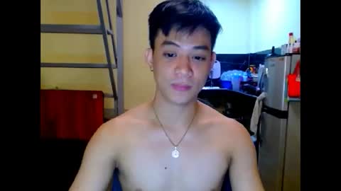 asiandreamboyx online show from April 7, 2:12 am