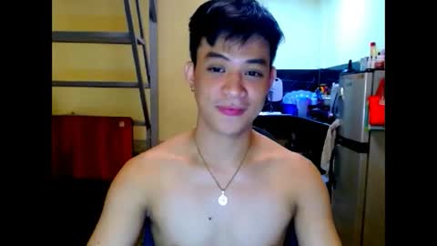 asiandreamboyx online show from May 8, 2:06 am
