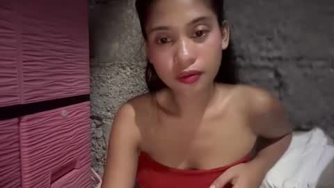 Snapshot of asianfuckdolljai chatting on May 22, 3:50 pm asianfuckdolljai online show from May 22, 3:50 pm