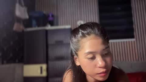 Snapshot of asianfuckdolljai chatting on May 28, 7:49 am asianfuckdolljai online show from May 28, 7:49 am
