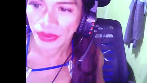 Snapshot of asiangoddezzts chatting on December 28, 5:57 pm Miss Audrey L Monel online show from December 28, 5:57 pm