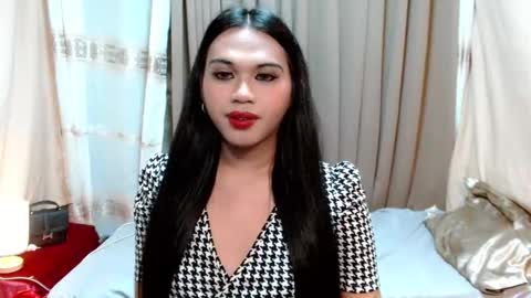 Snapshot of asianhugecockjulia1 chatting on September 26, 11:25 am JULIA online show from September 26, 11:25 am