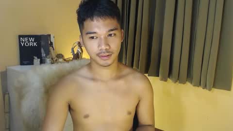 Snapshot of asianhunk_jamesx chatting on September 30, 12:59 am asianhunk_jamesx online show from September 30, 12:59 am