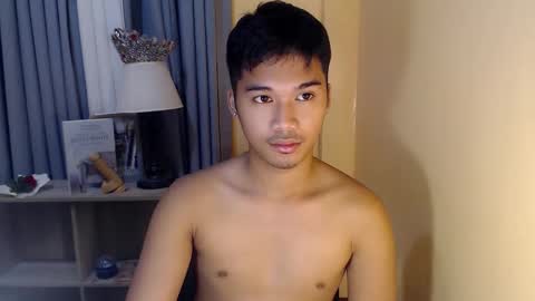 Snapshot of asianhunk_jamesx chatting on October 8, 6:16 pm asianhunk_jamesx online show from October 8, 6:16 pm