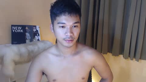 Snapshot of asianhunk_jamesx chatting on October 14, 5:08 am asianhunk_jamesx online show from October 14, 5:08 am