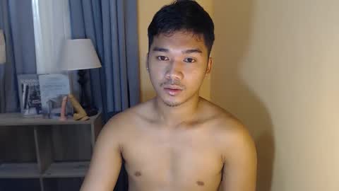 Snapshot of asianhunk_jamesx chatting on October 29, 6:04 am asianhunk_jamesx online show from October 29, 6:04 am