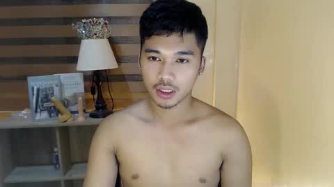 asianhunk_jamesx online show from December 1, 12:10 pm