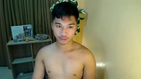 asianhunk_jamesx online show from February 4, 10:54 am