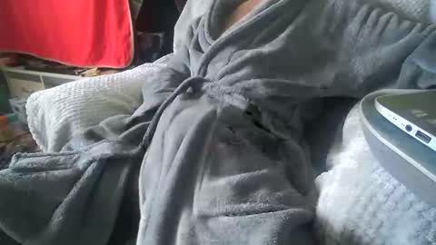 Snapshot of asianlooker chatting on February 4, 1:27 pm John online show from February 4, 1:27 pm