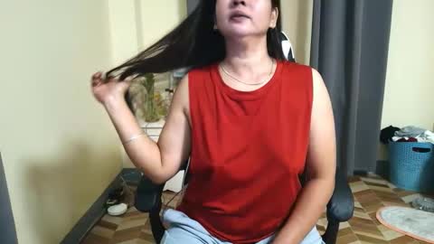 Snapshot of asiannosurrender chatting on February 23, 10:45 am asiannosurrender online show from February 23, 10:45 am