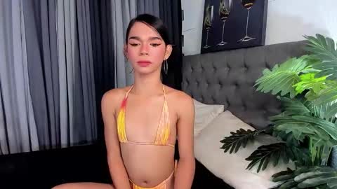 asianpetiteprincess online show from March 18, 6:55 pm