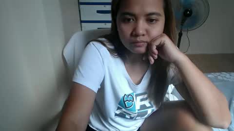 Snapshot of asianprettymay chatting on September 12, 6:13 am asianprettymay online show from September 12, 6:13 am