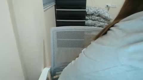 asianprettymay online show from March 18, 1:58 pm