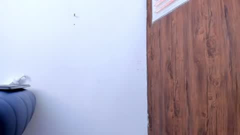 AsianSlut  online show from May 15, 6:09 am