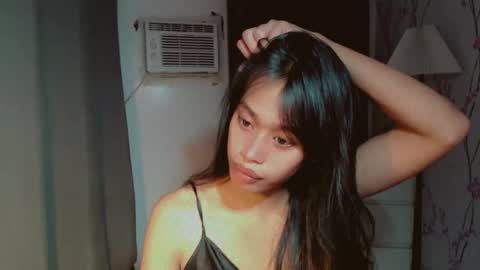 Snapshot of asiantreasures chatting on March 1, 6:10 pm kisses online show from March 1, 6:10 pm