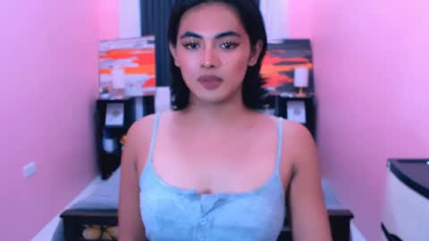 asianverstwink online show from May 14, 7:26 am